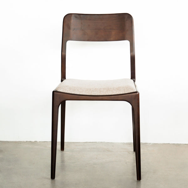 cadeira madeira retro