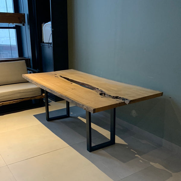 Mesa Madeira Maciça - 108 x 200 cm