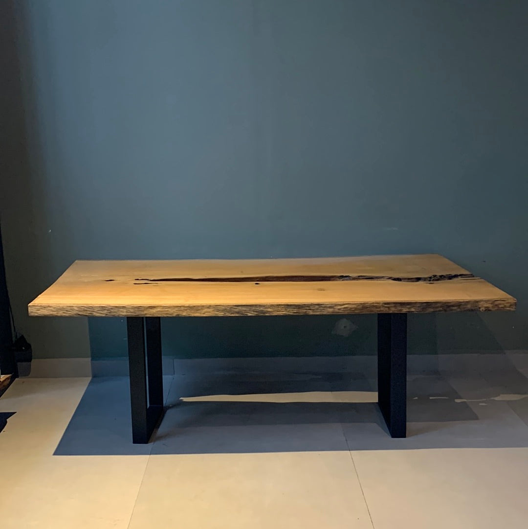 Mesa Madeira Maciça - 108 x 200 cm