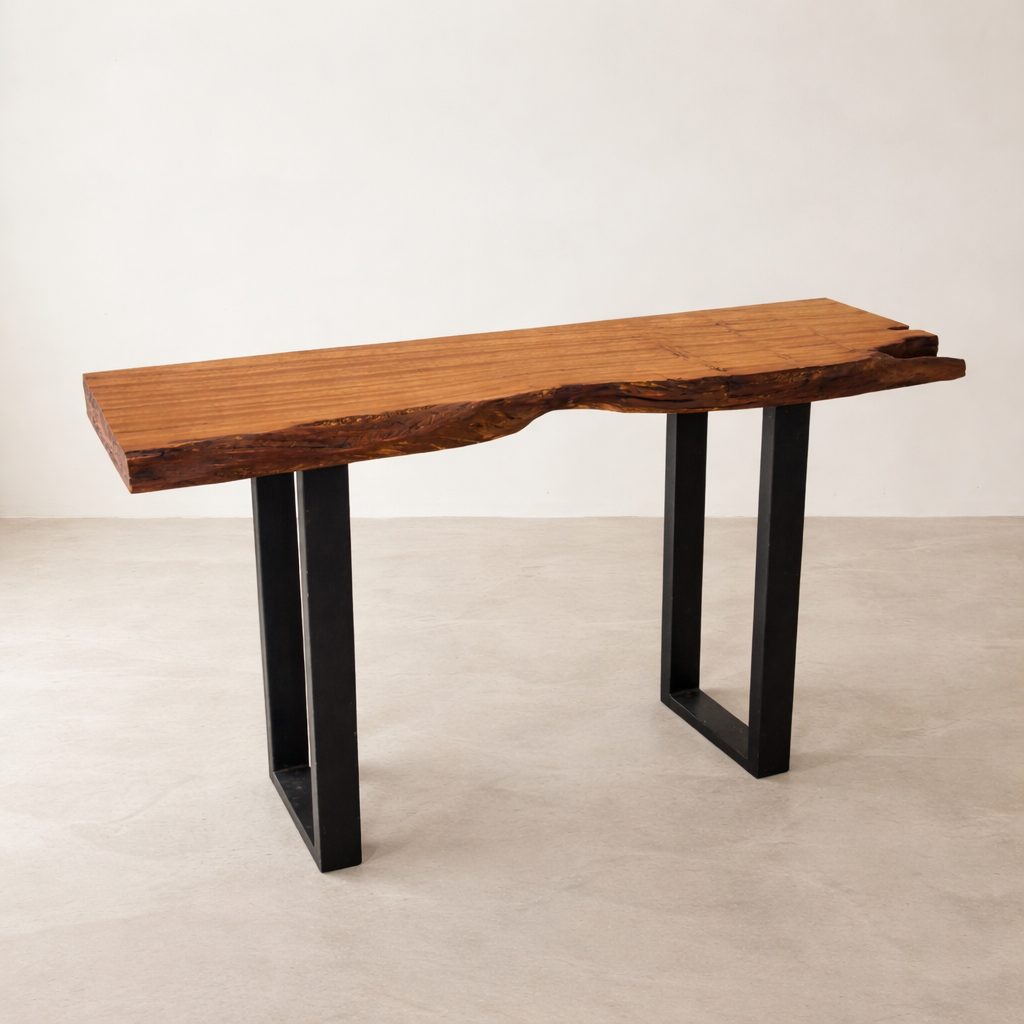 Aparador madeira maciça linha nature ArboREALpronta entrega, ideal para ambientes contemporâneos.