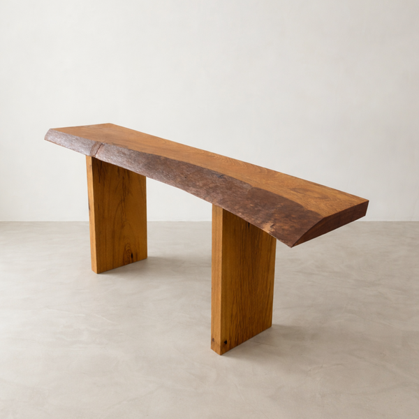 Aparador madeira maciça Linha Nature ArboREAL, 180x45cm pronta entrega, destaque em salas aconchegantes.