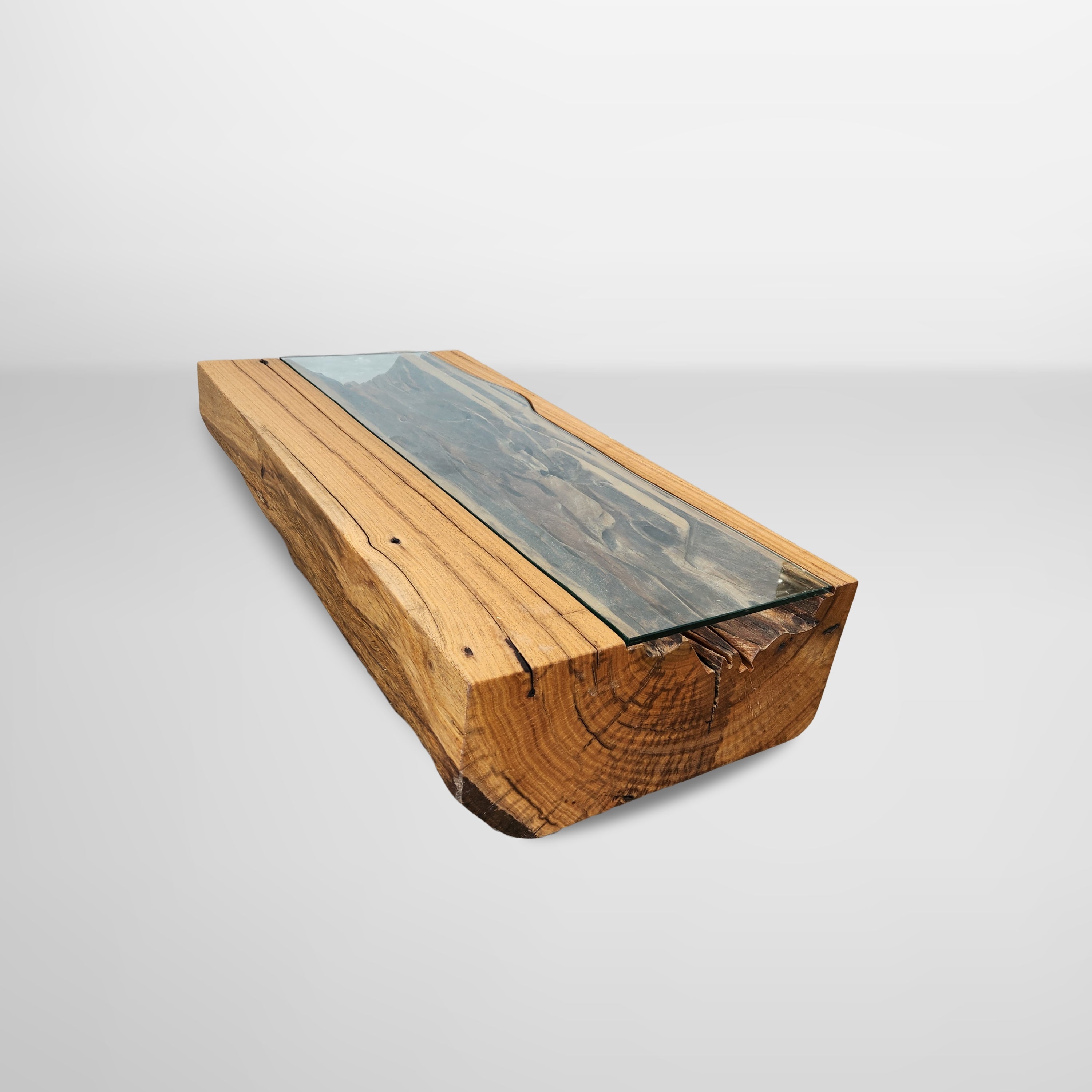 mesa de centro rustica com vidro organico pronta entrega arboreal