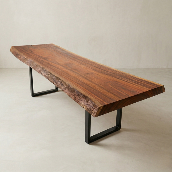 Mesa orgânica ArboREAL linha rústica em madeira maciça 230x87 cm, pronta entrega, destaque em ambientes modernos e aconchegantes.