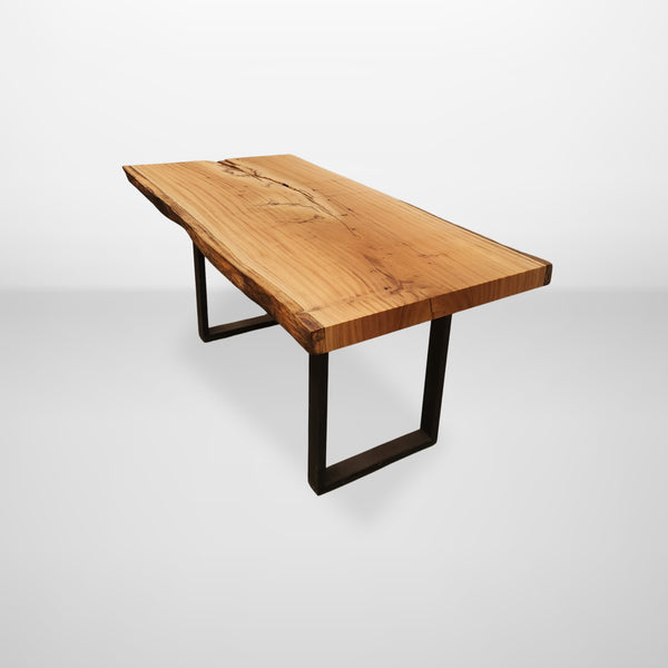 mesa madeira maciça 6 lugares organica pronta entrega arboreal