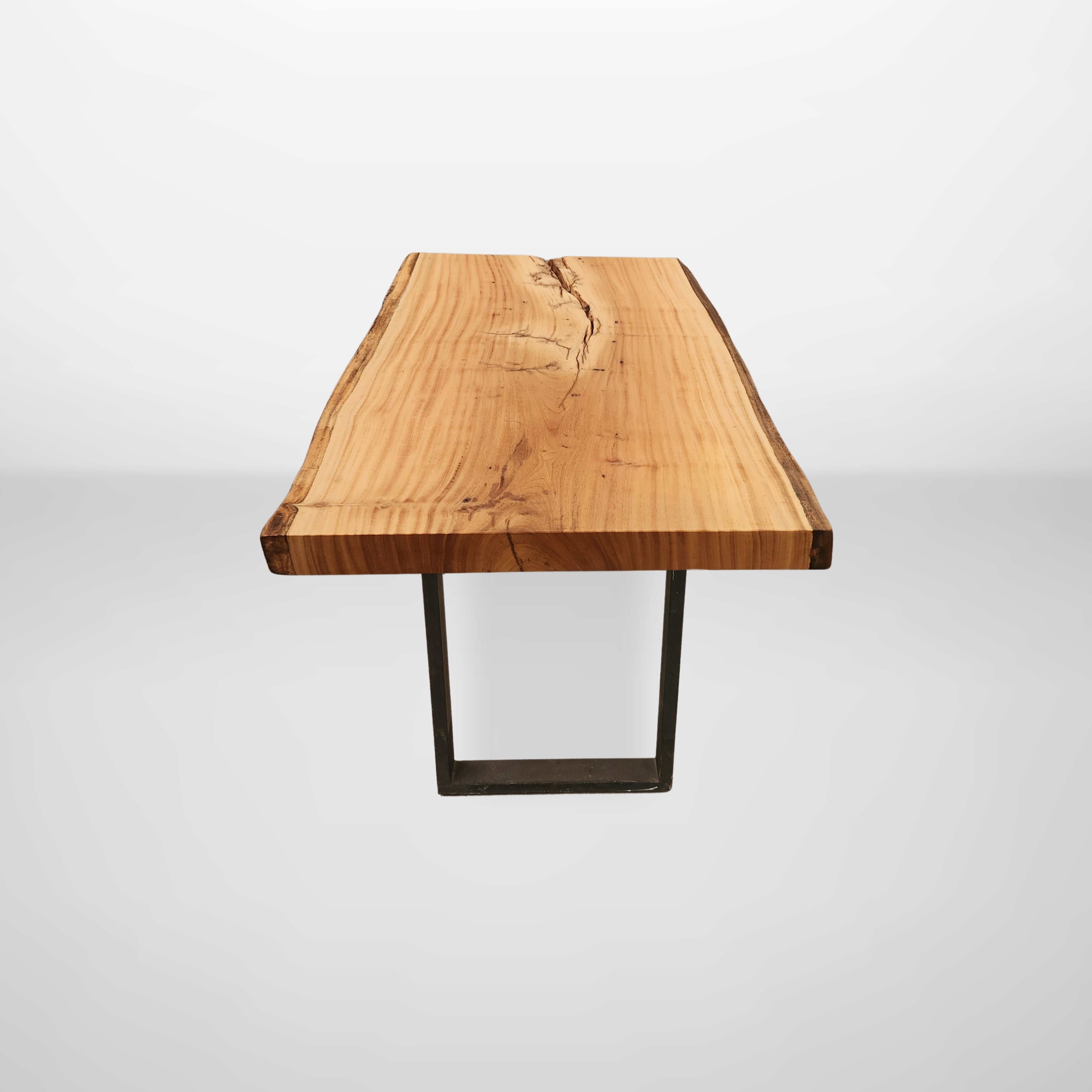 mesa madeira maciça 6 lugares organica pronta entrega arboreal