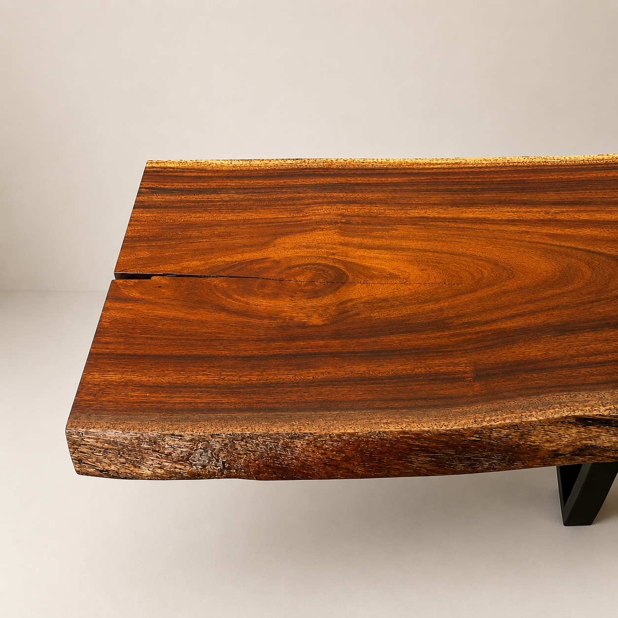 Mesa Madeira Maciça Linha Nature - 8 Lugares - 230 x 87 cm