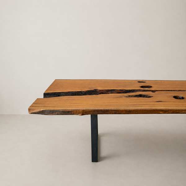Mesa orgânica linha rústica ArboREAL, em madeira maciça 300x105 cm, pronta entrega, ideal para salas amplas, até 12 lugares.